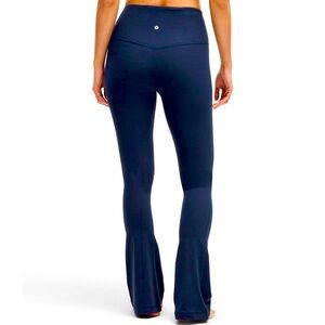 NWT Navy lululemon Align Mini-Flare Pant *XShort